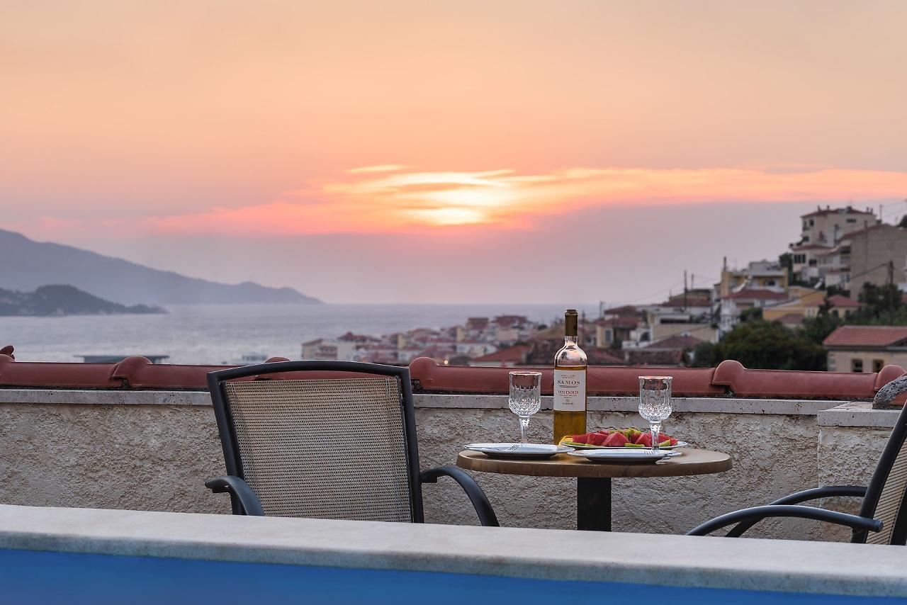 Virginia Hotel Samos Town Exterior photo